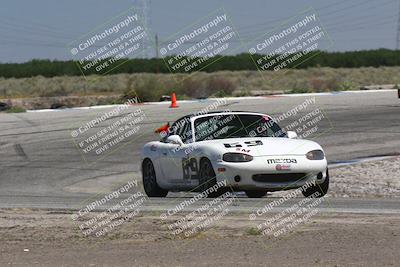 media/Jun-01-2024-CalClub SCCA (Sat) [[0aa0dc4a91]]/Group 3/Qualifying/